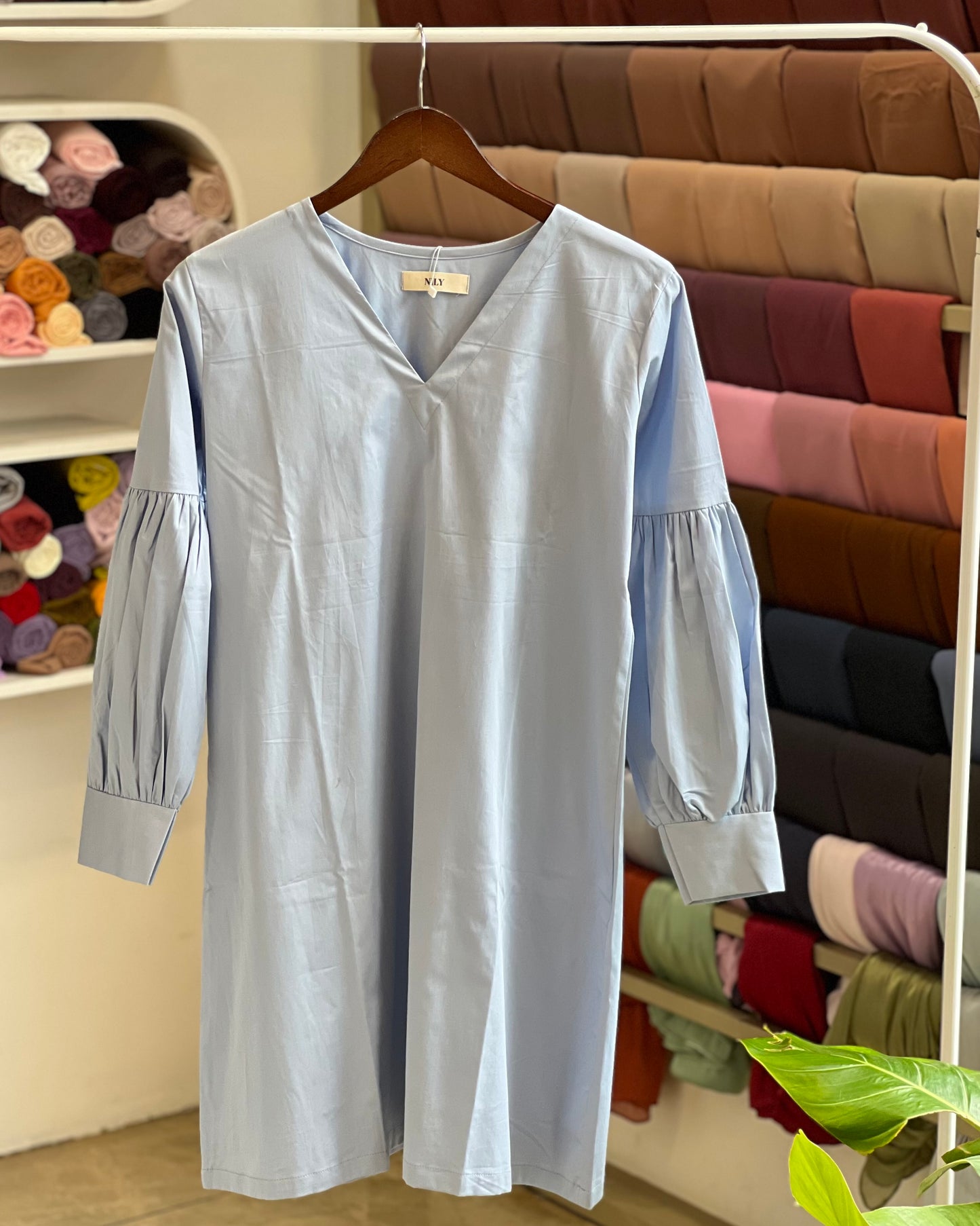 Tela by ash women light blue V-neck balloon sleeve tunic top
