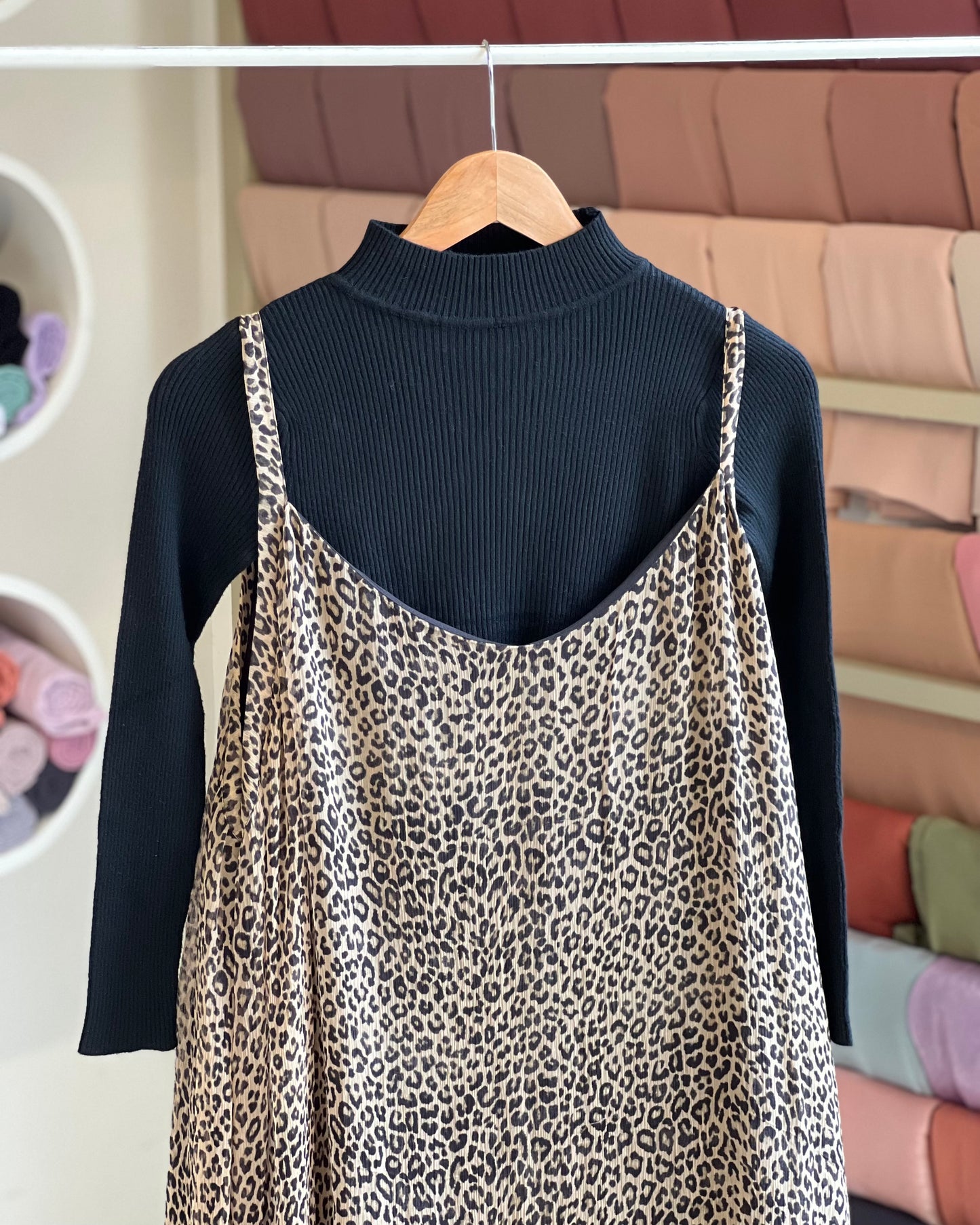 Tela by ash women animal print pinafore with inner