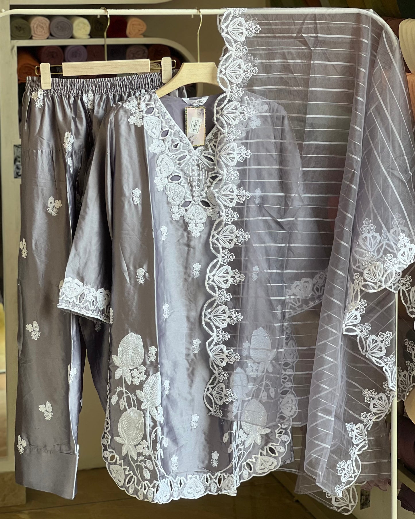 Parshi salwar