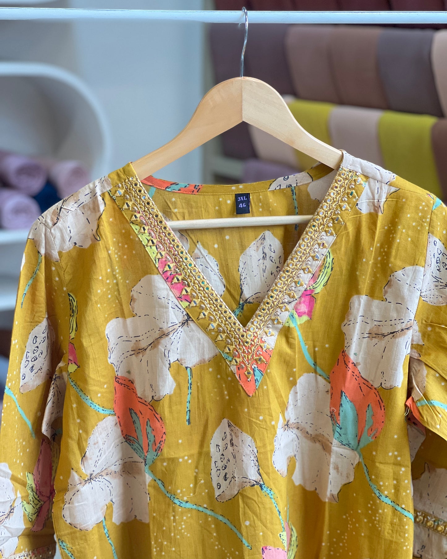 Floral print short kurta