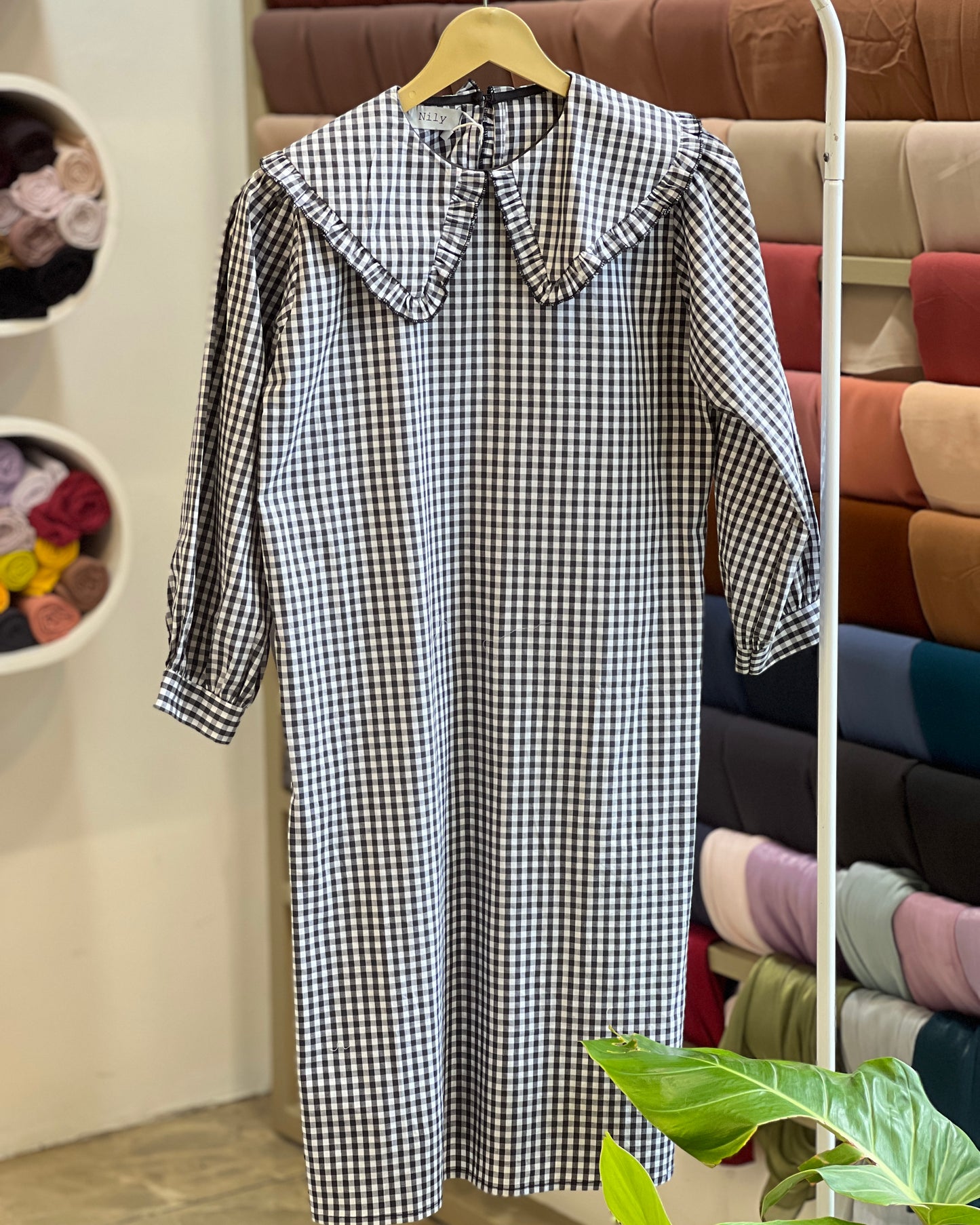 Tela by ash women black and white gingham Peter Pan collar dress