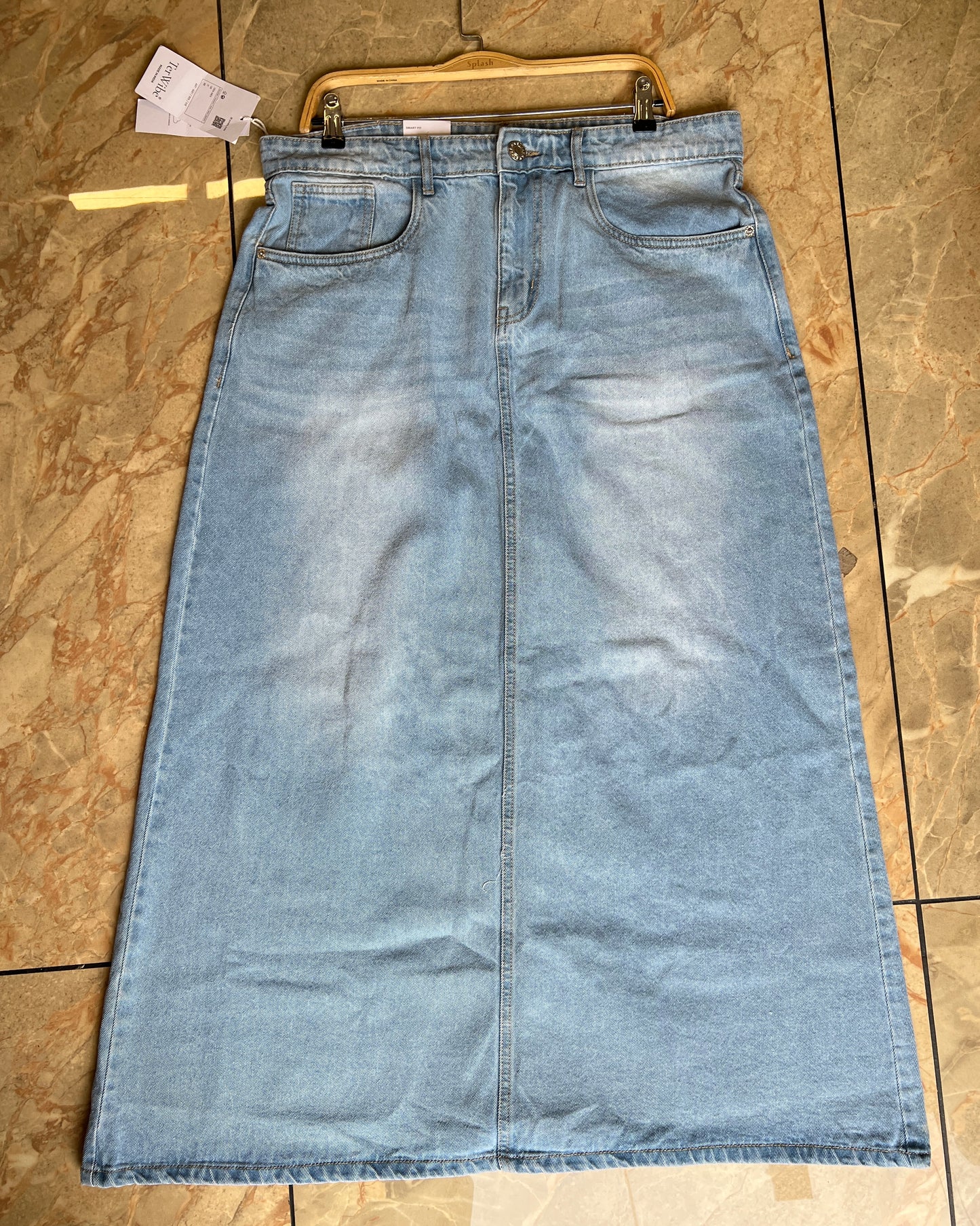 Tela by ash women straight fit light blue skirt