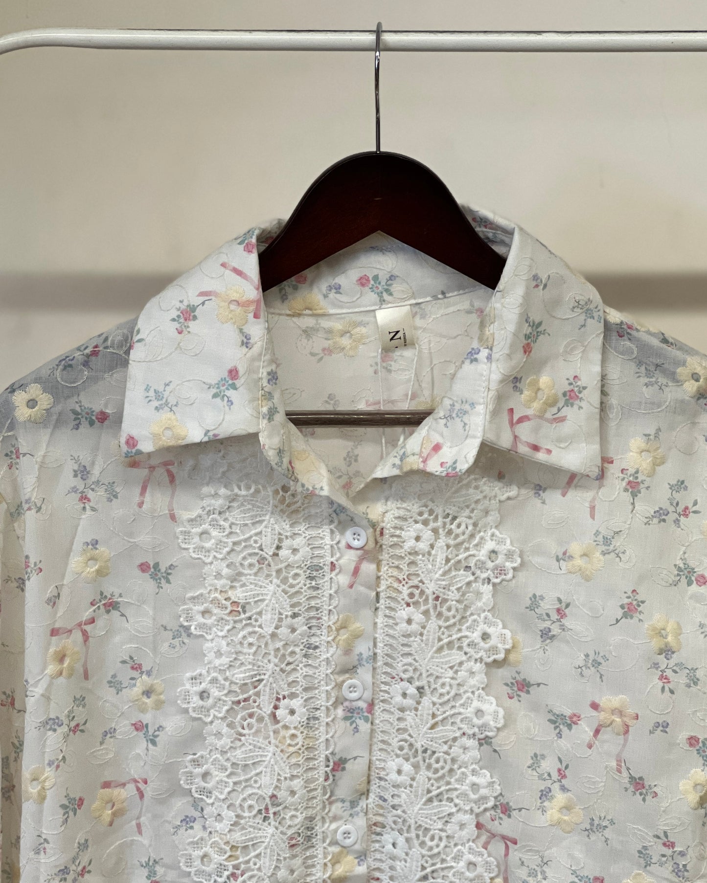 Tela by ash women imported floral shirt