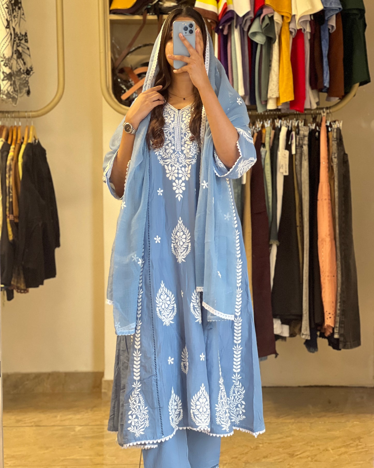 Women blue chikankari set