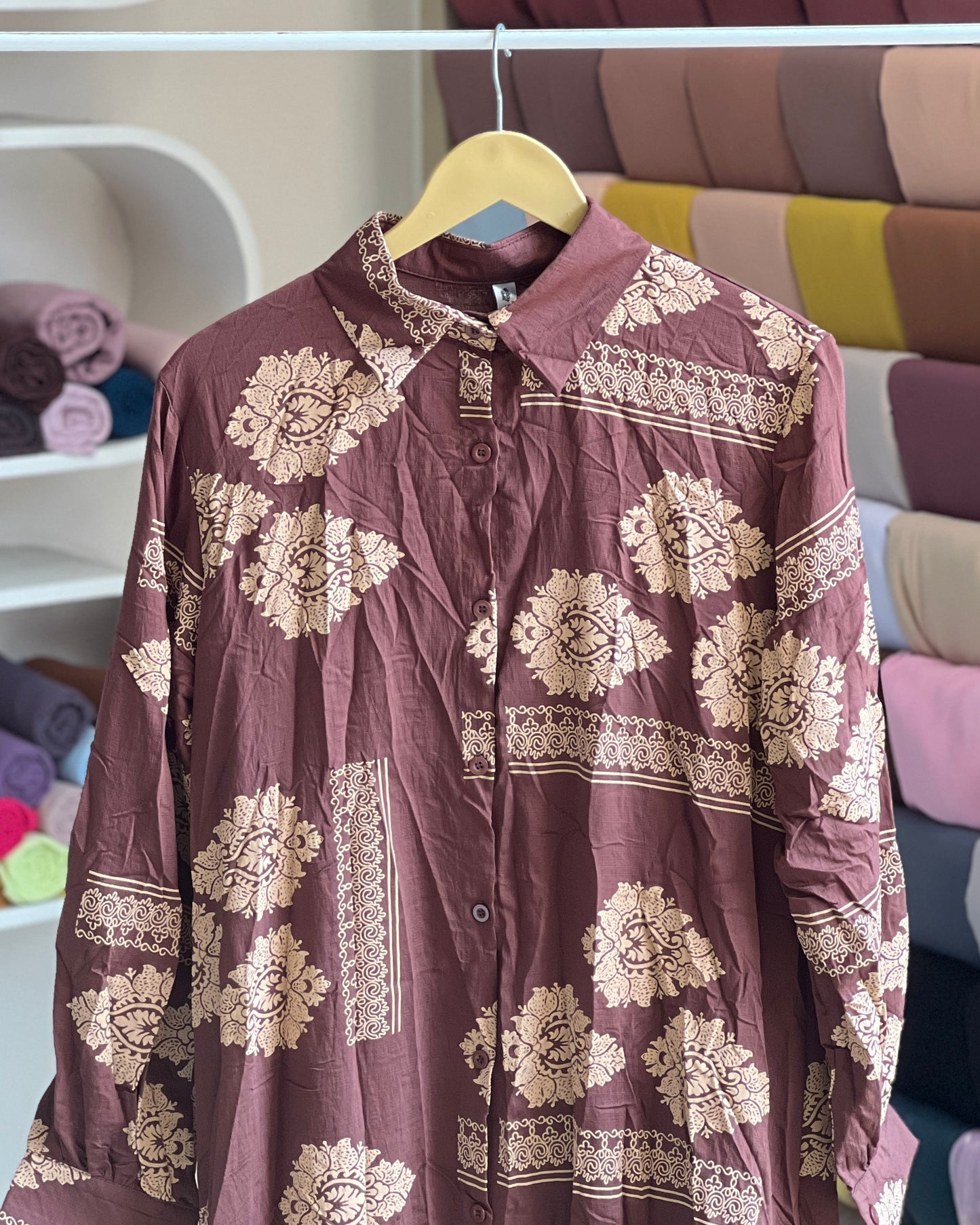 Women’s dark brown shirt