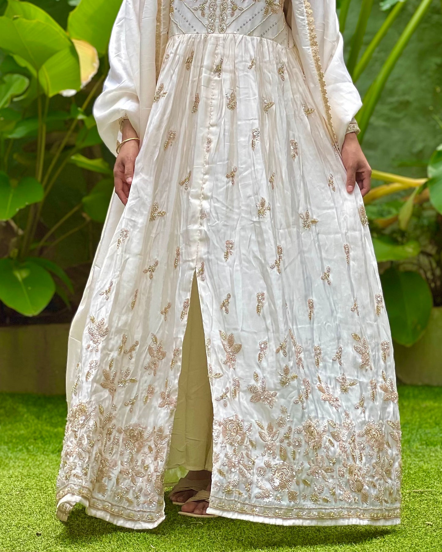 White three-piece salwar set