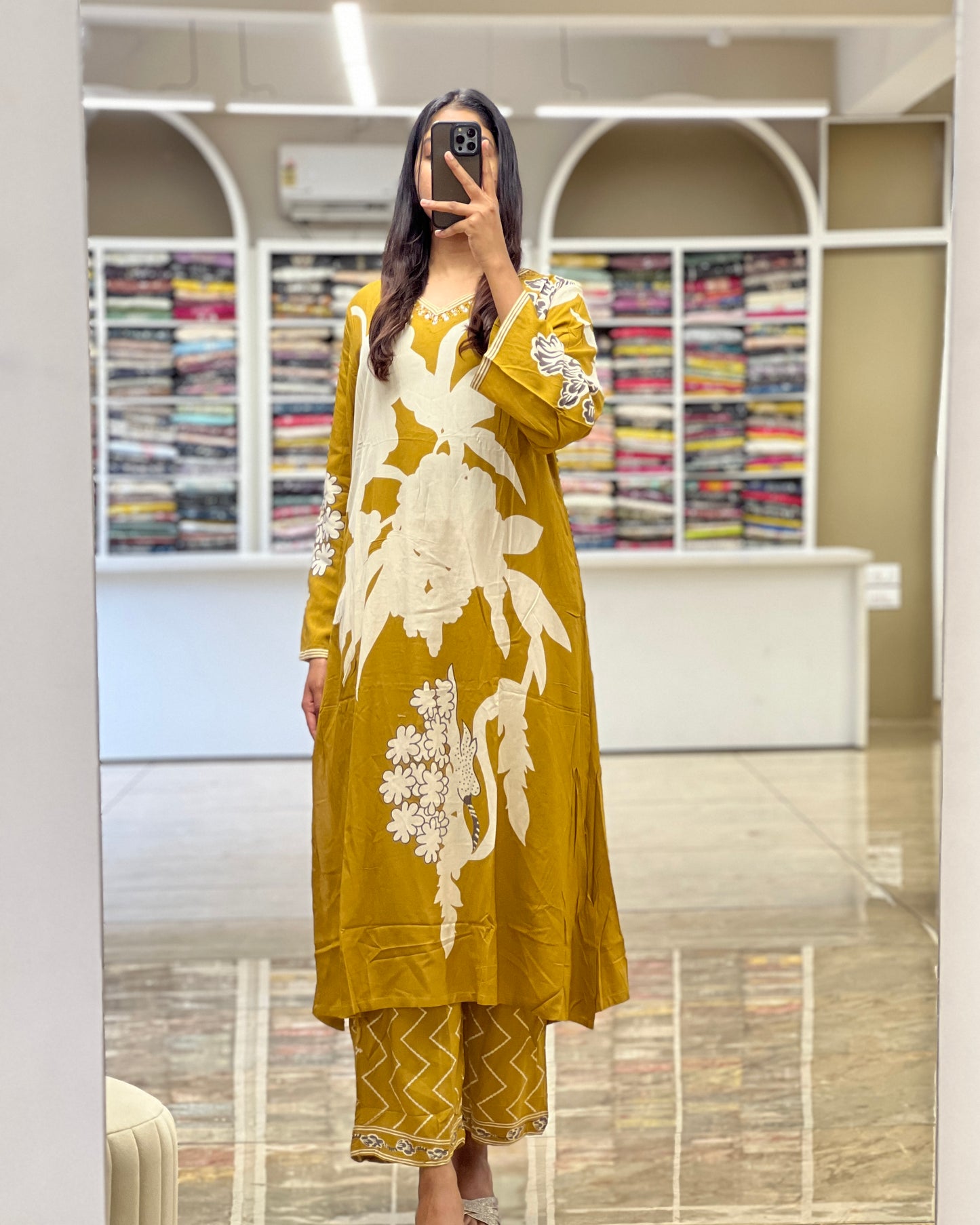 Tela by ash women yellow co-ord set