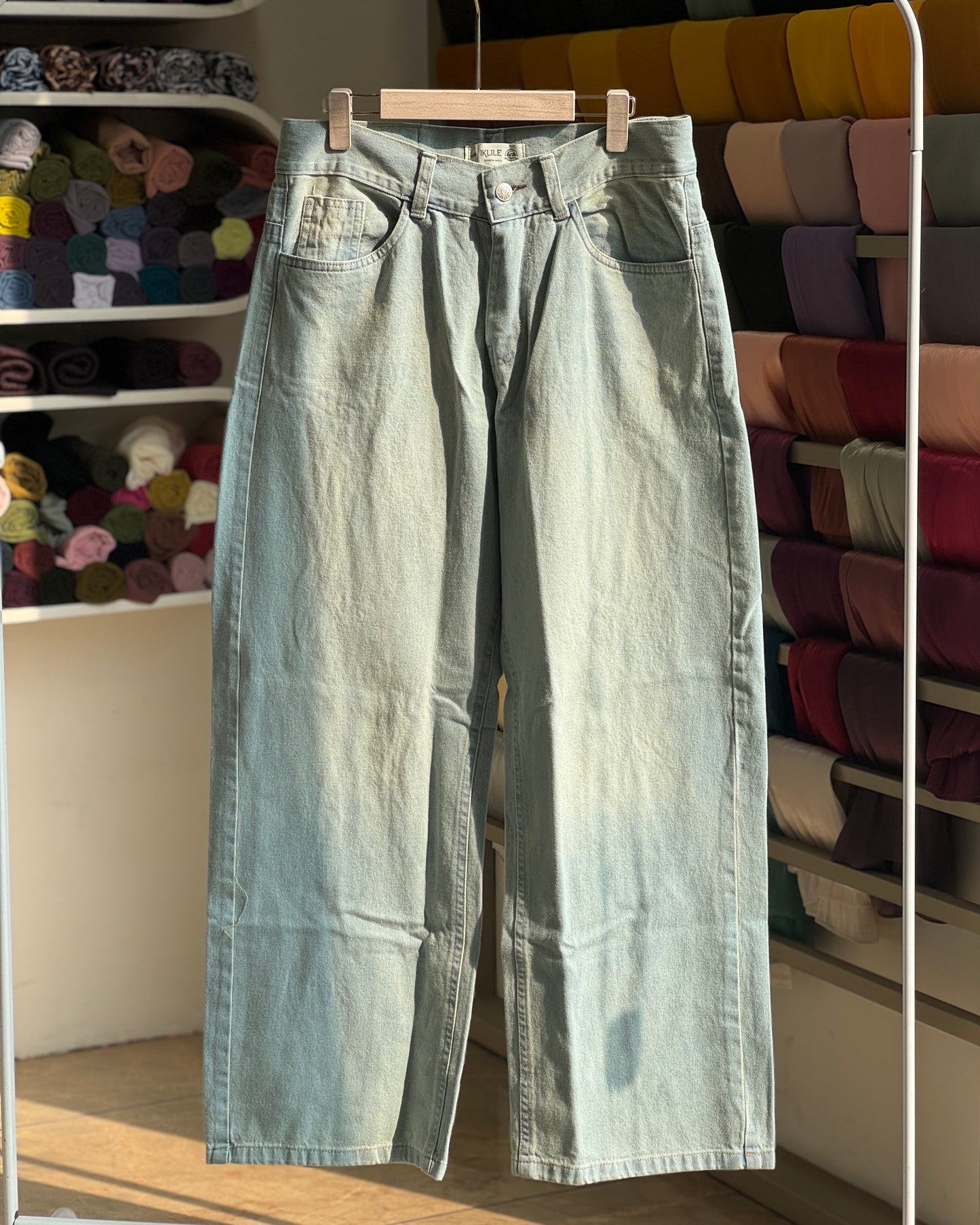 Plus size baggy jean