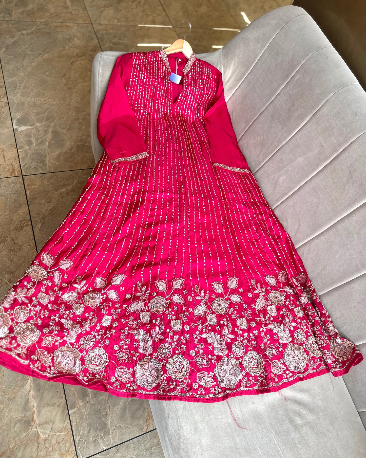 Heavy partywear