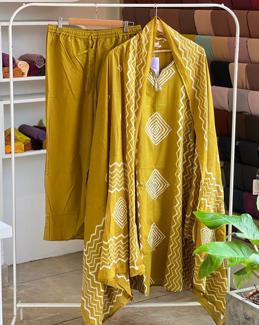 Women’s yellow Cotton salwar