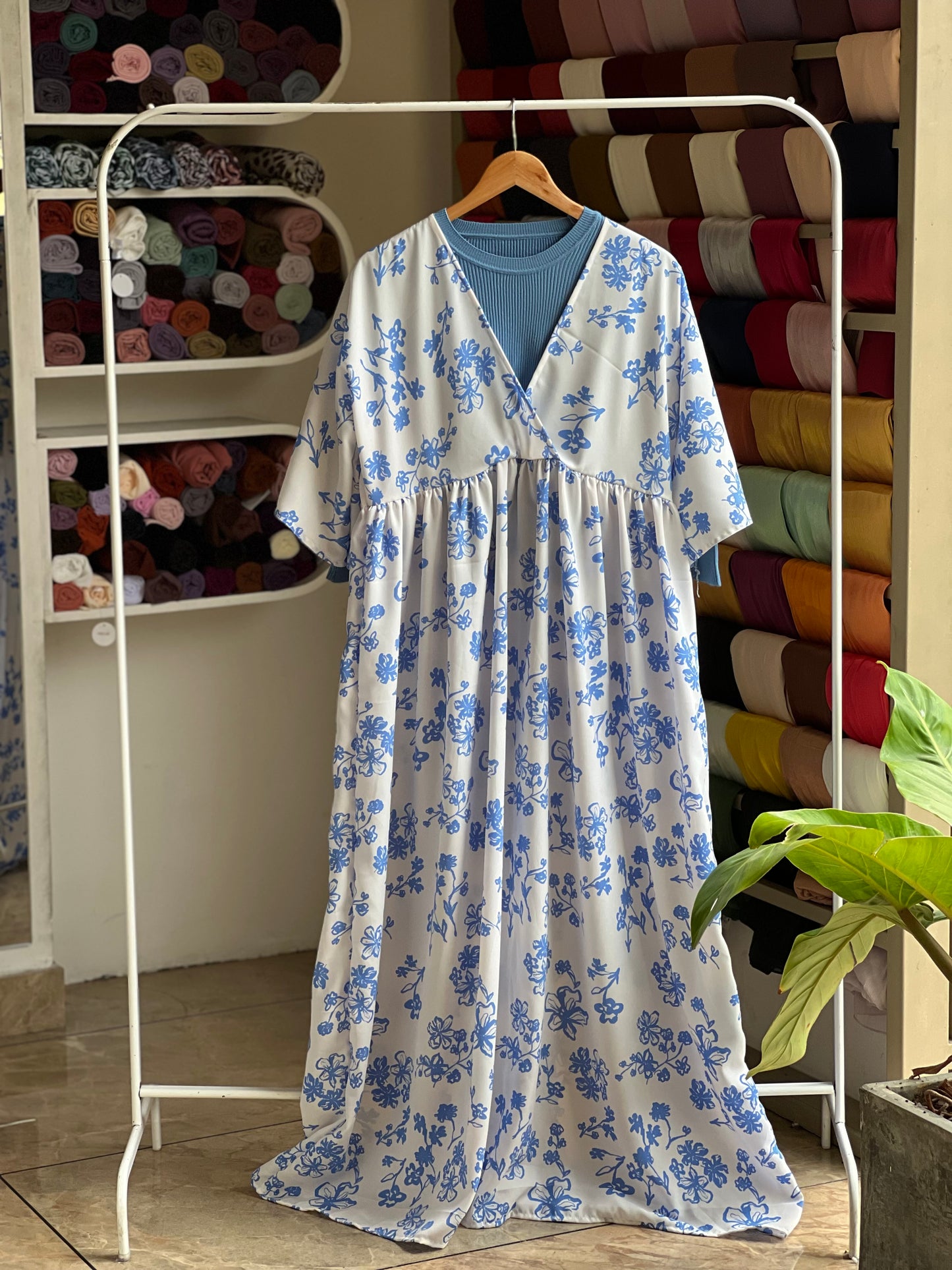 Wild Elegance Maxi Dress (with inner)