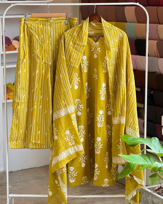Women’s  yellow cotton salwar set
