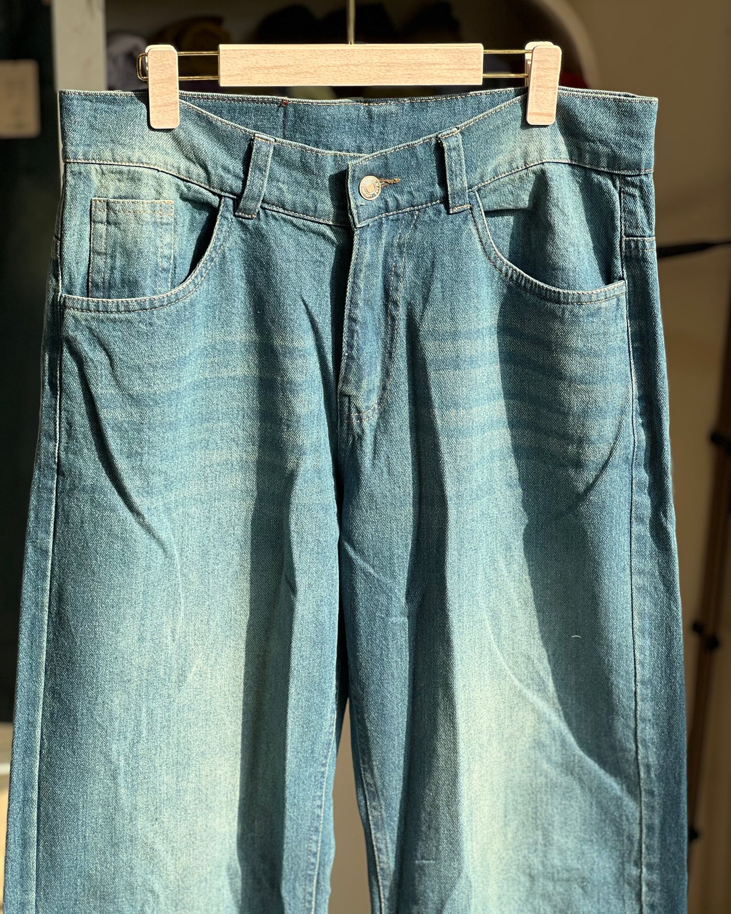 Plus size baggy jeans