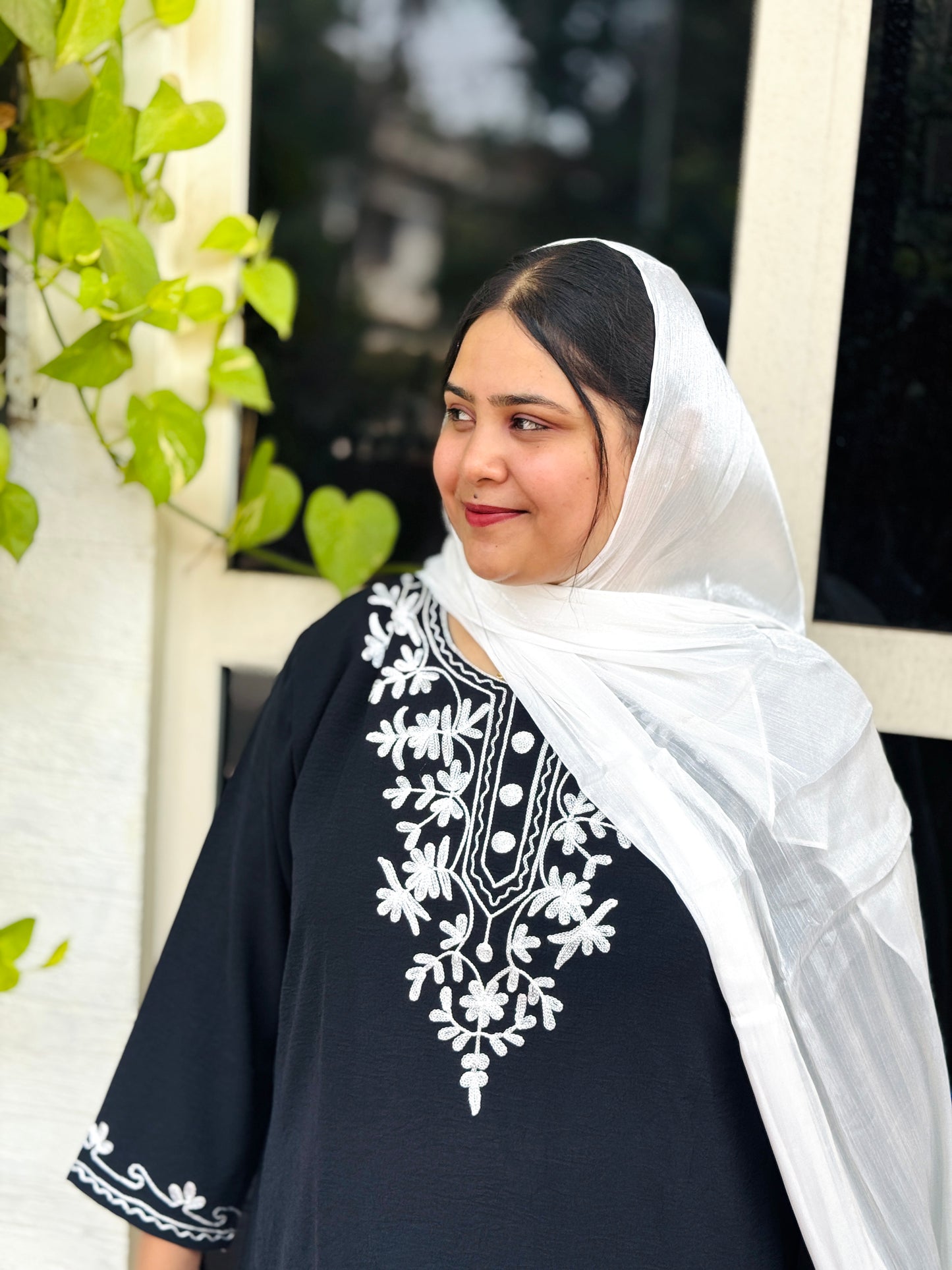 Kashmiri cordset