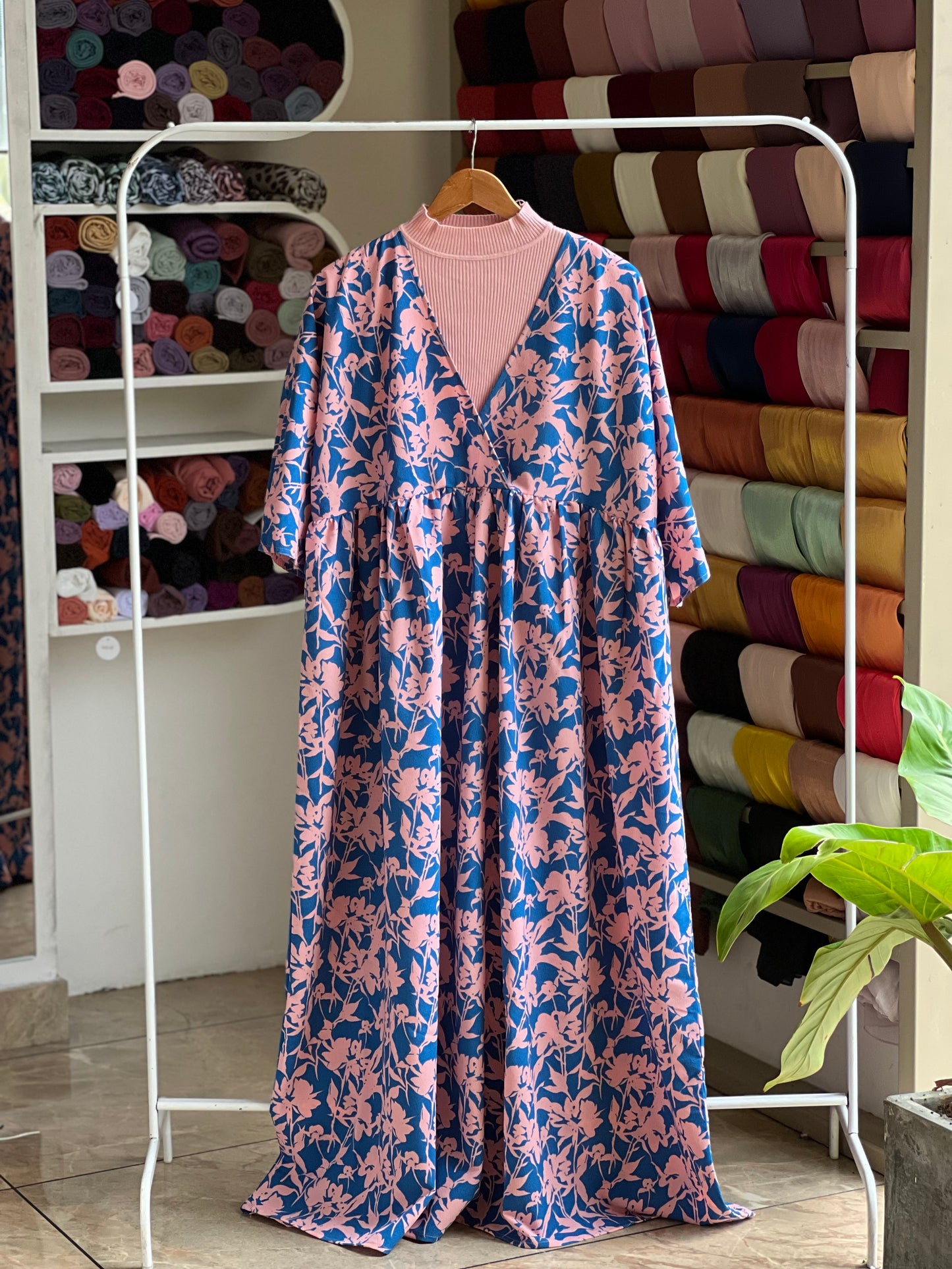 Wild Elegance Maxi Dress (with inner)