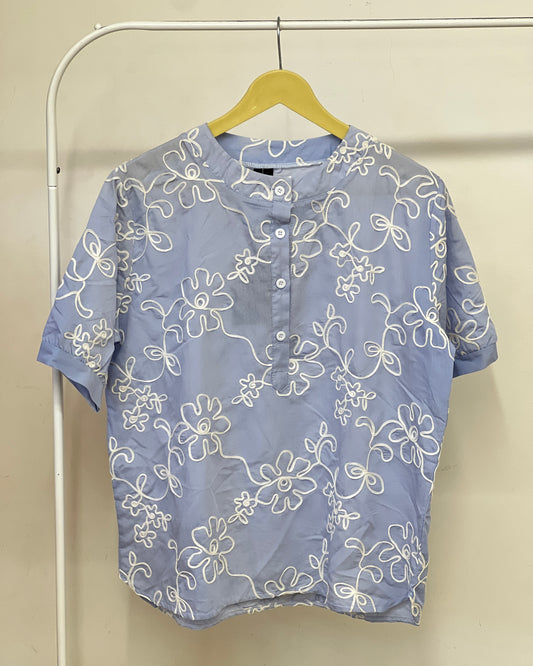 Tela by ash women light blue short-sleeved top with white embroidery