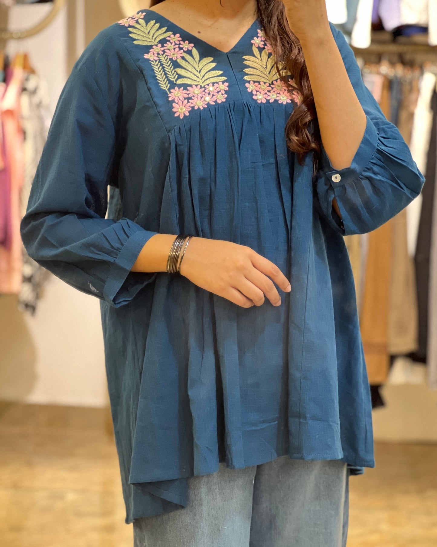 women blue short top