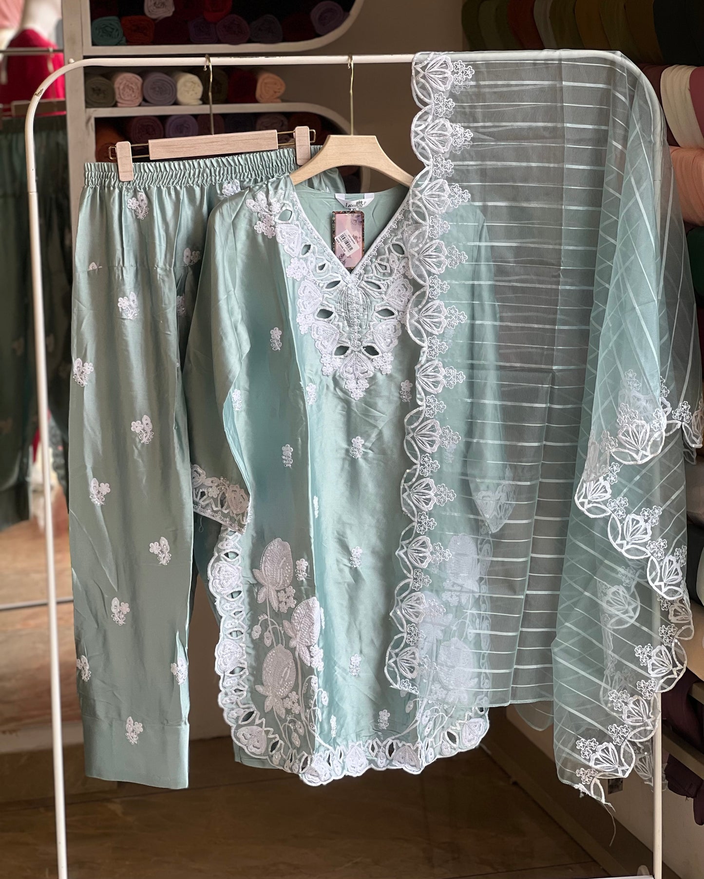 Parshi salwar
