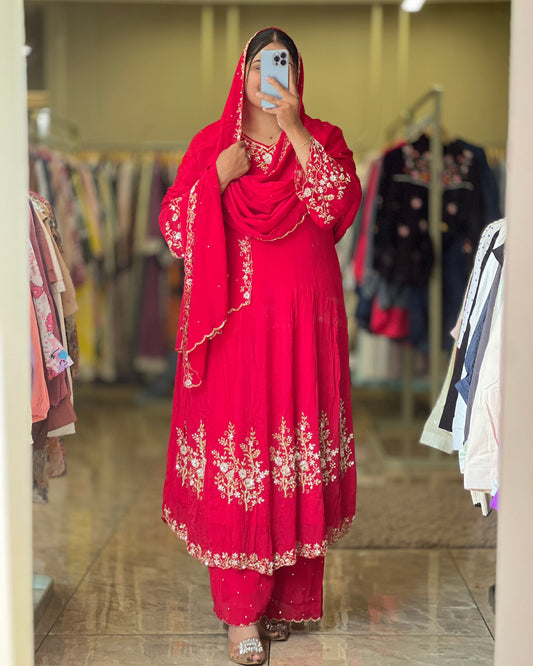 Handworked gown 3piece