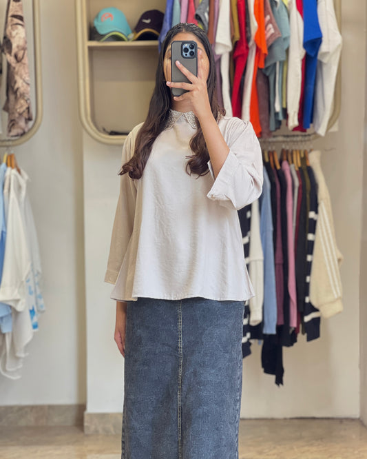 Tela by ash women platter collar top