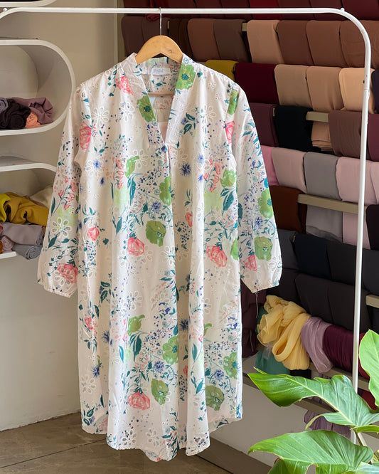 Floral print kimono-style top