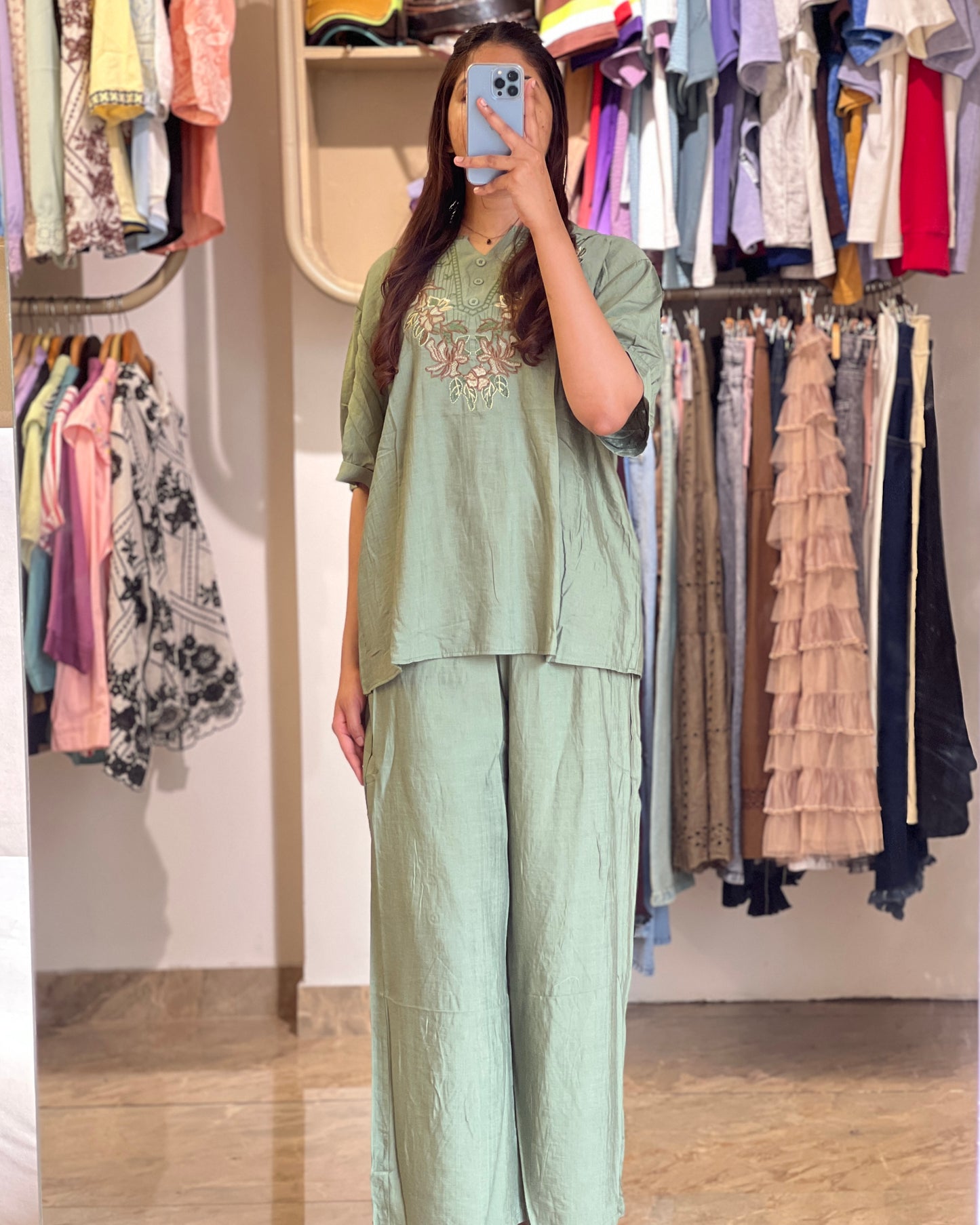 Tela by ash women saga green casual co-ord set
