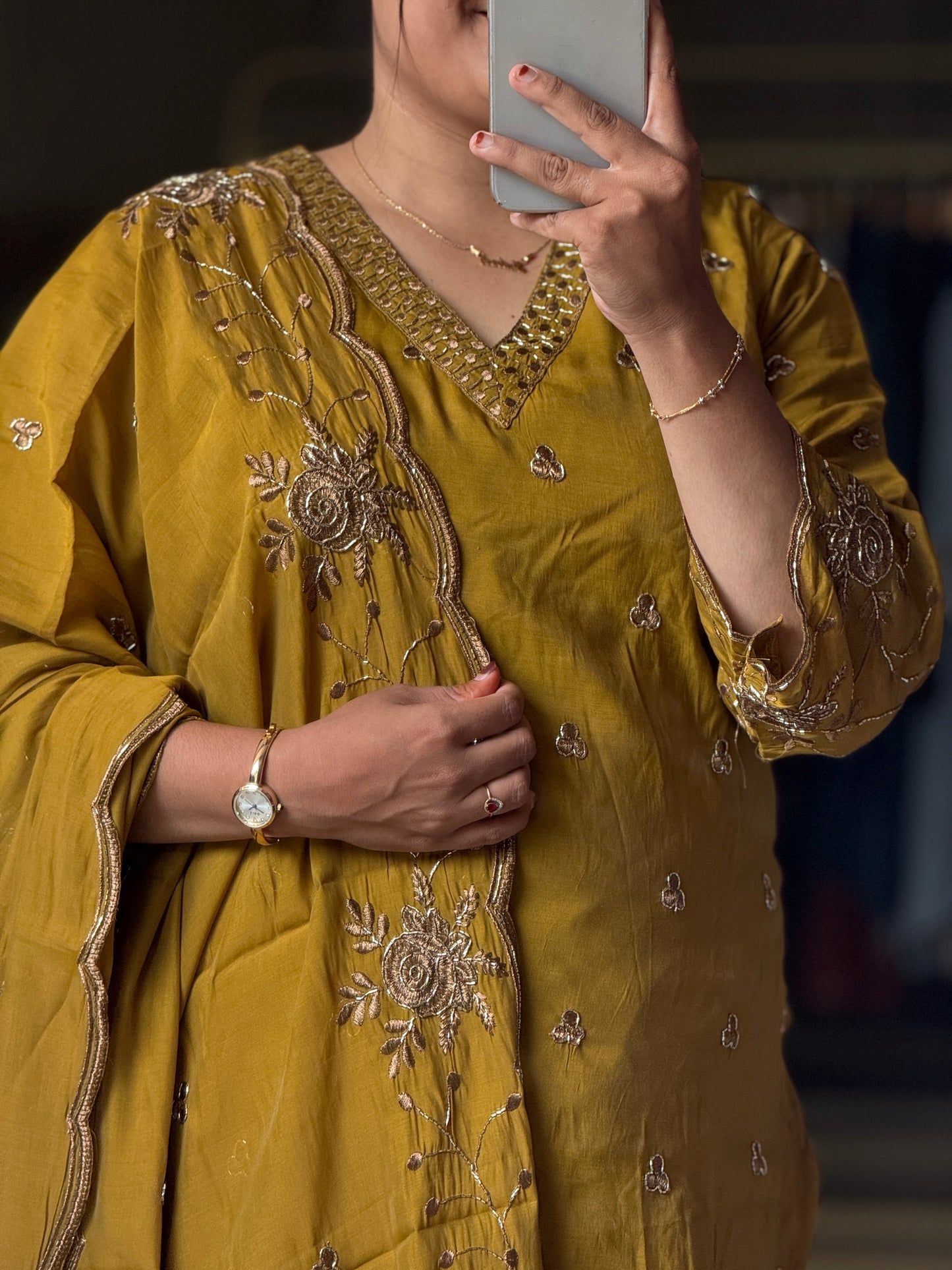 Plus size partywear