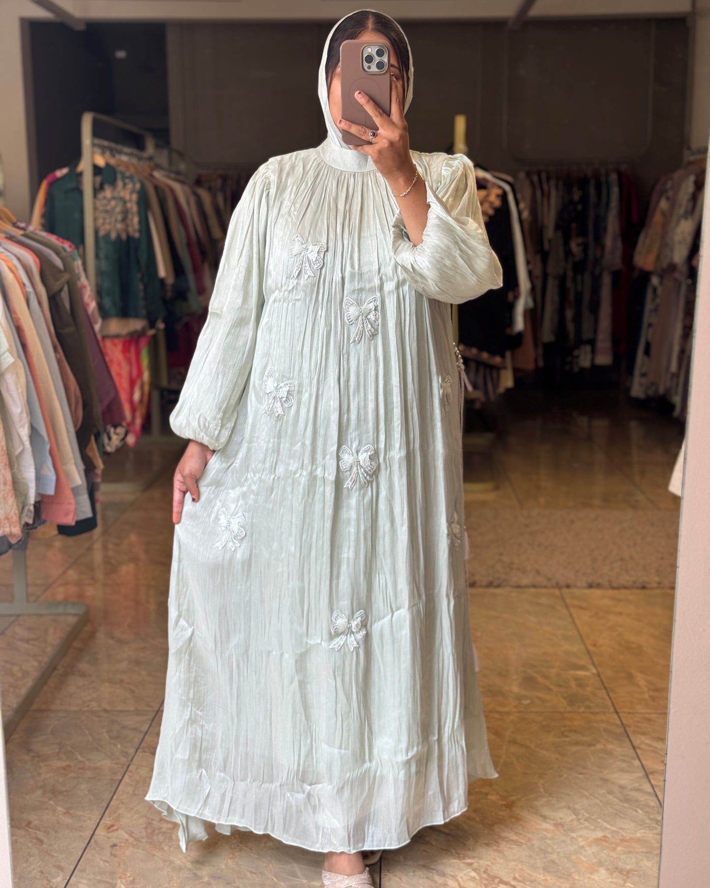 2xl shimmer gowns