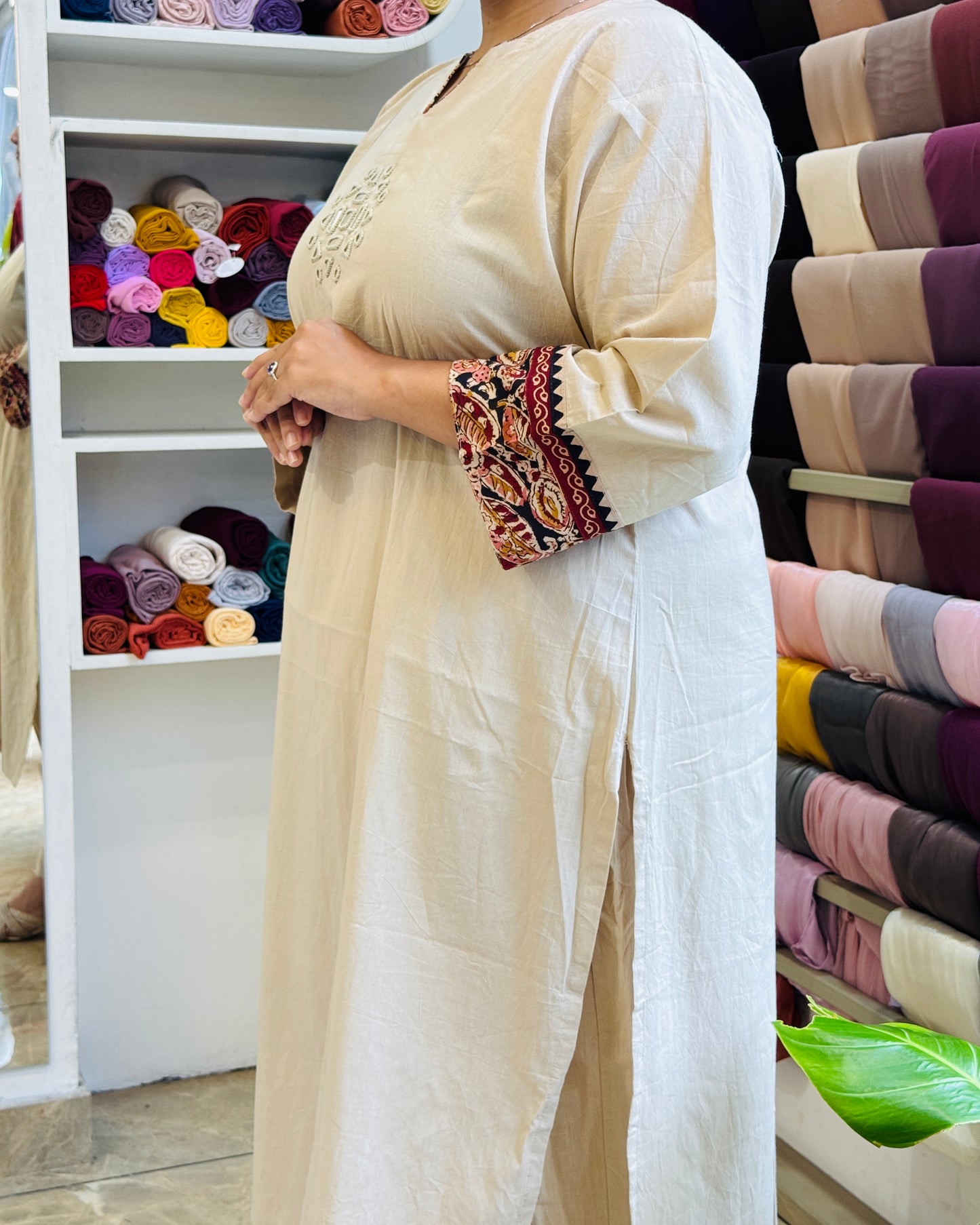 Subtle charm cordset