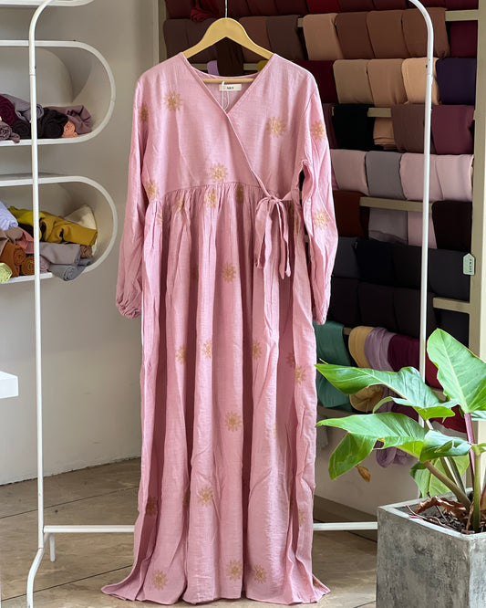 Women’s light pink boho chic embroidered long dress