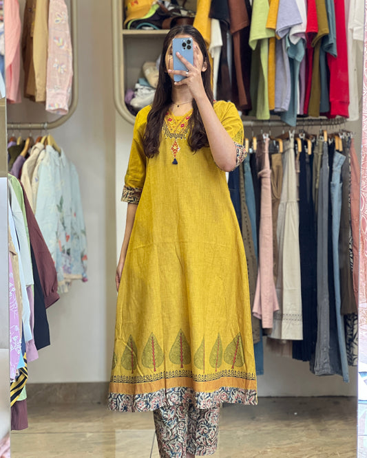 Tela by ash women yellow cotton co-ord set