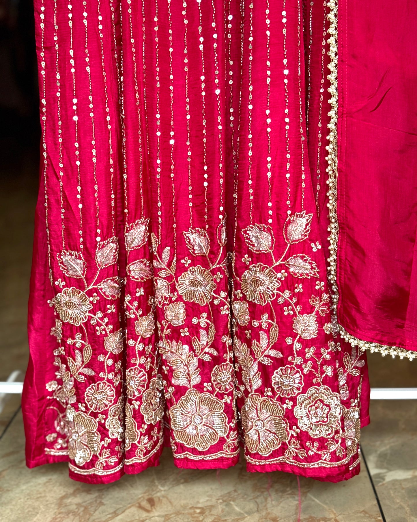 Heavy partywear