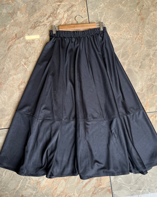 Tela by ash women imported skirt