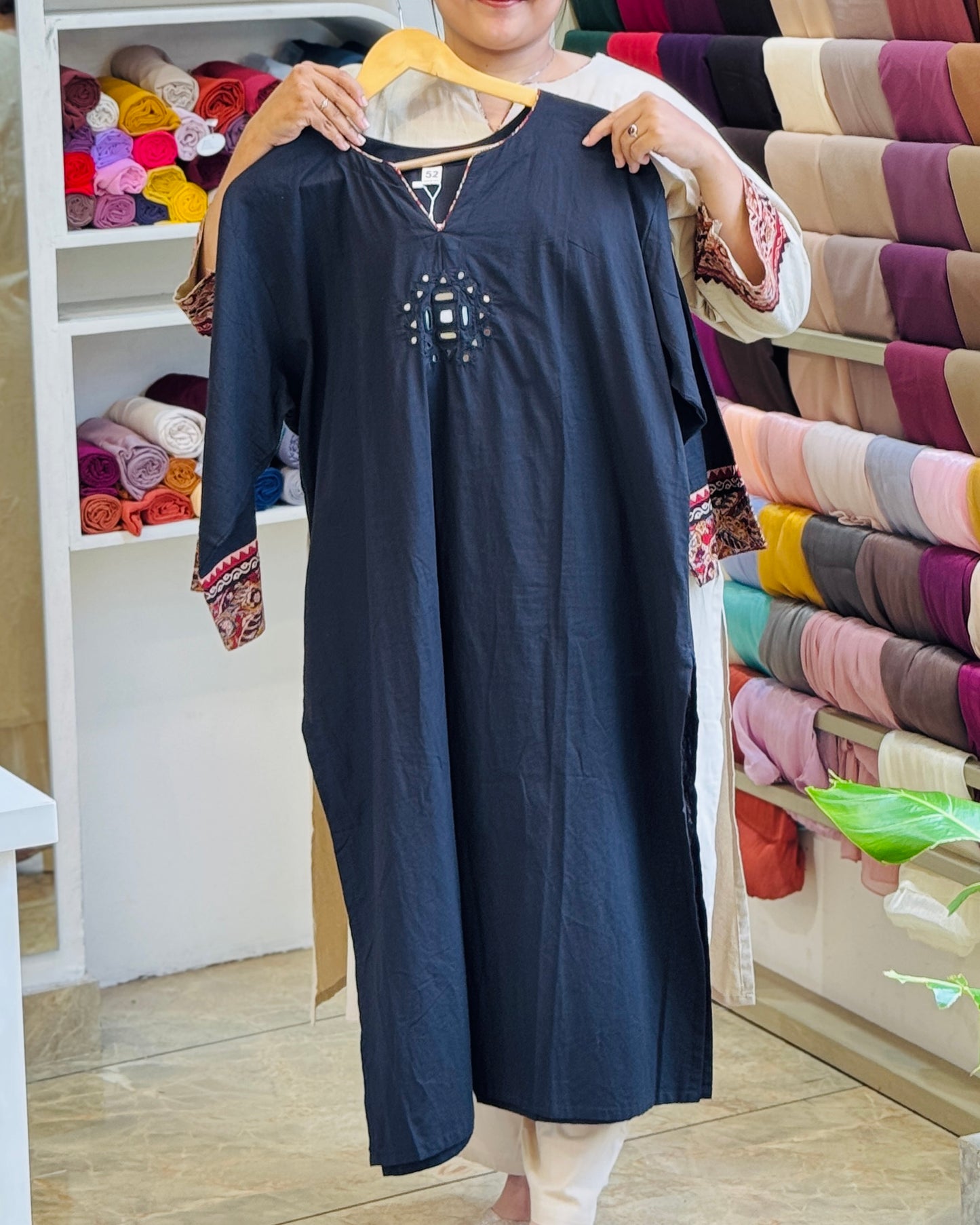 Subtle charm cordset