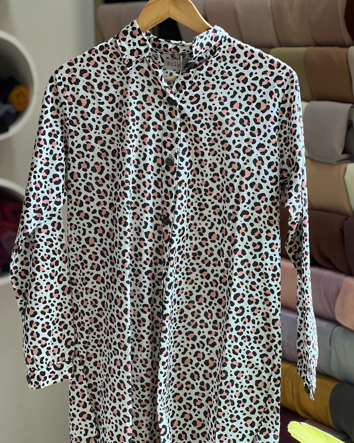 Offer shirt 490/-