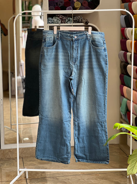 Super baggy plus size jeans
