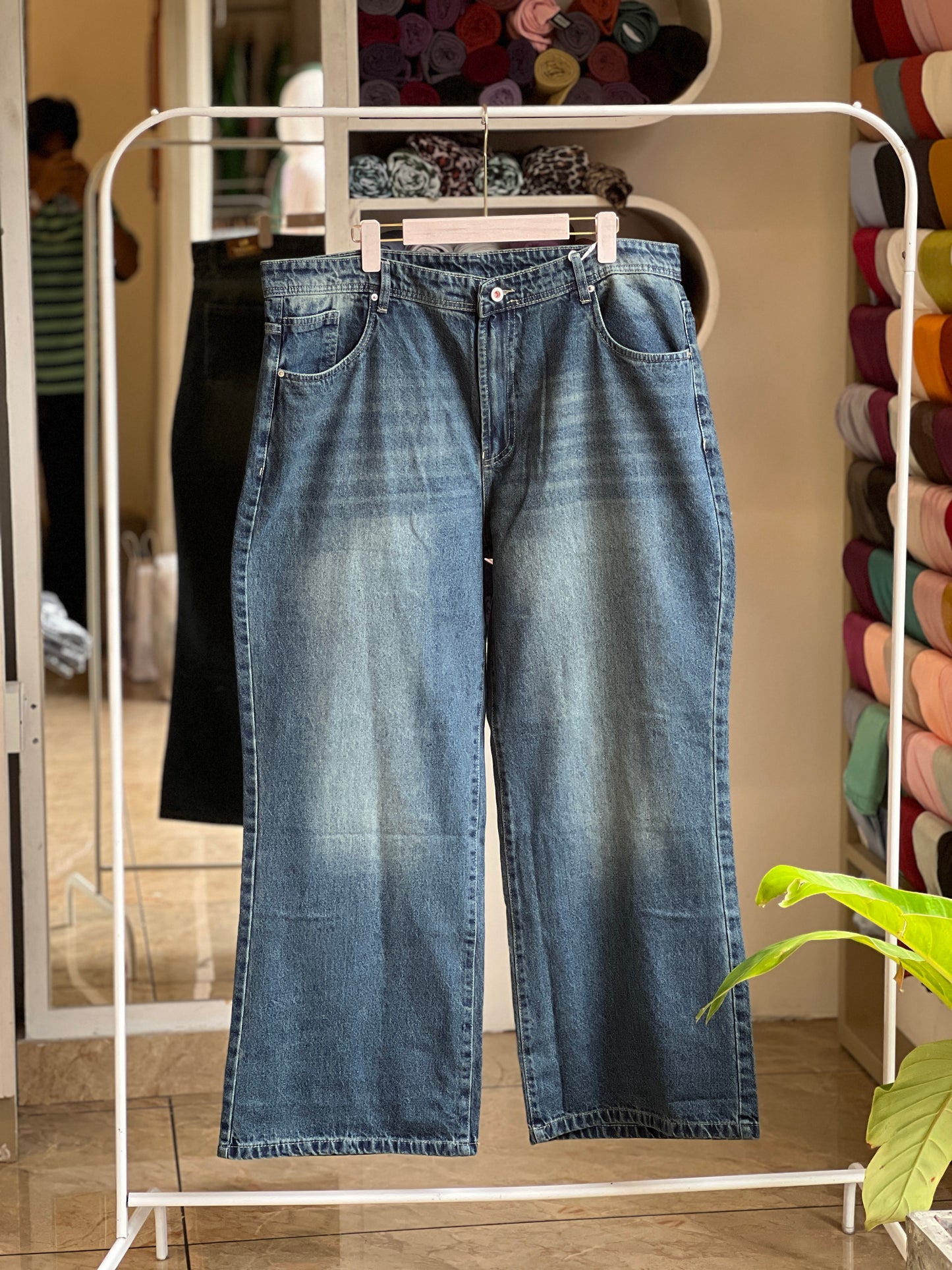 Super baggy plus size jeans