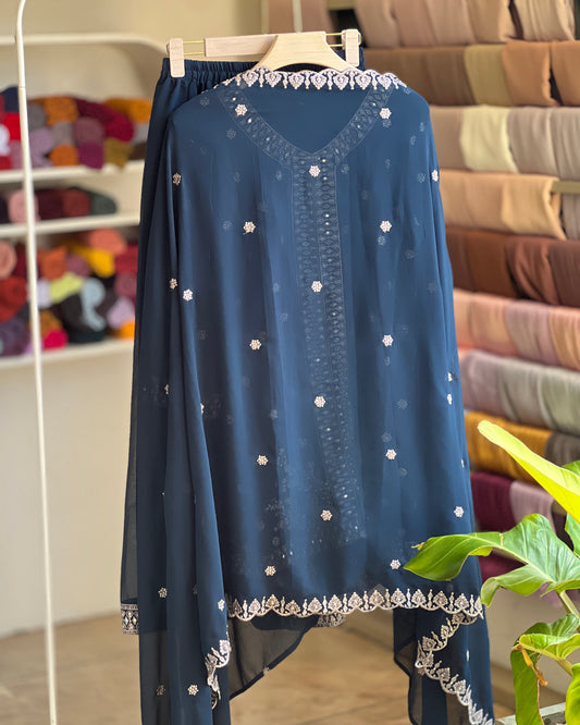 Party wear offer salwar