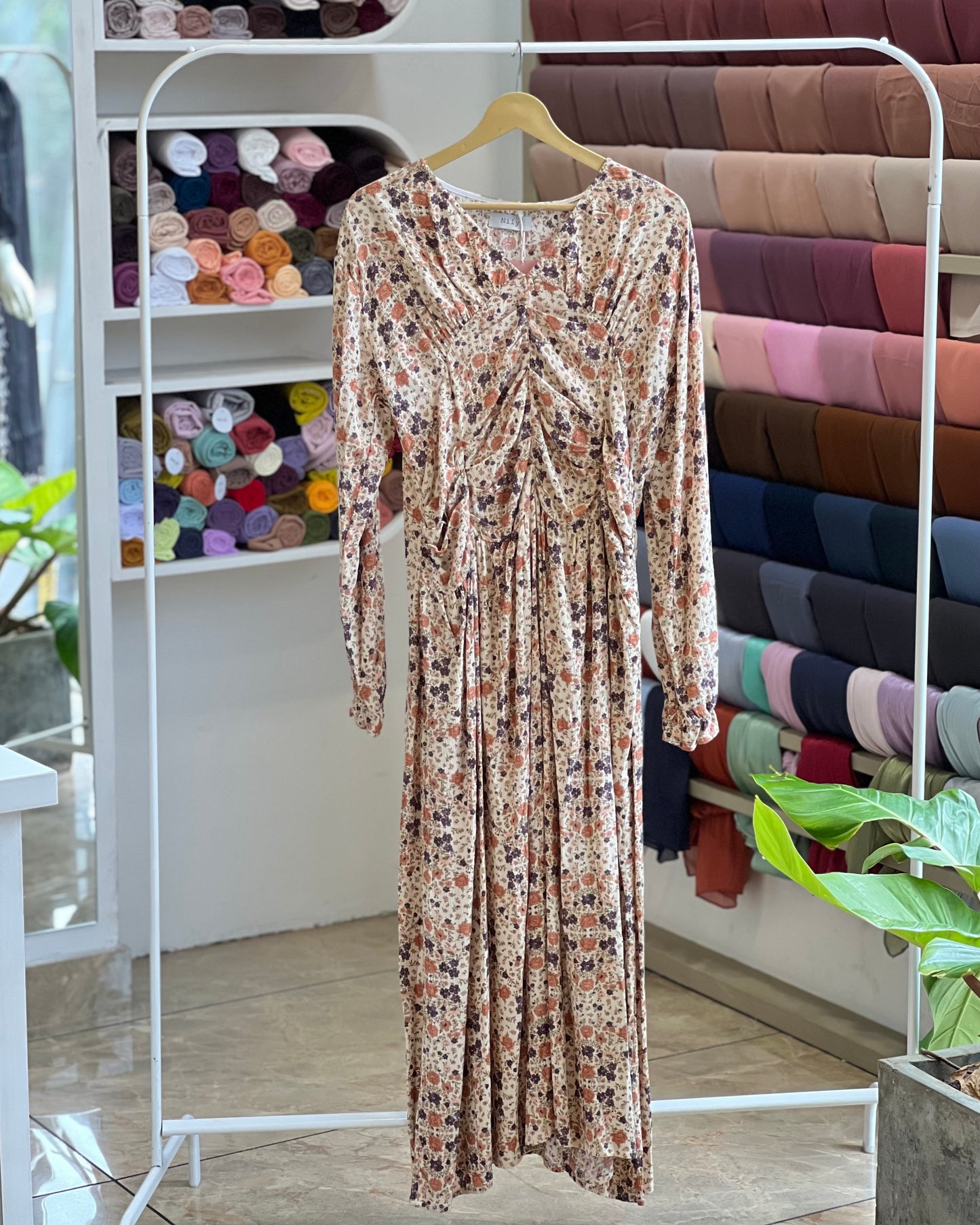Tela by ash women floral print long sleeve maxi dress